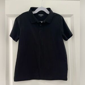 Old Navy boys black uniform polo size small (6-7) - soft washed but never worn